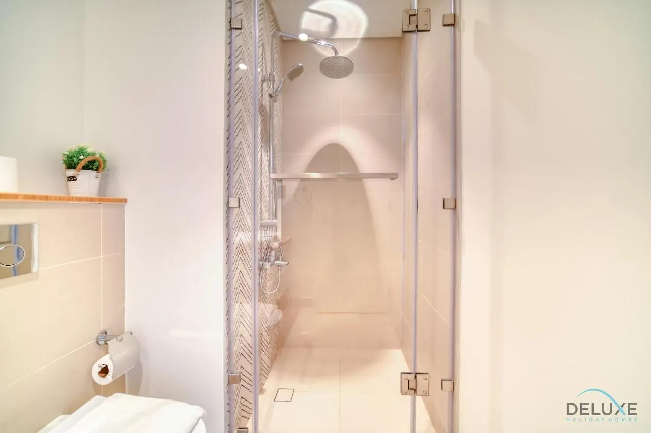 Jovial 1Br At Collective Tower 2 Mohammed Bin Rashid City By Deluxe Holiday Homes Dubai